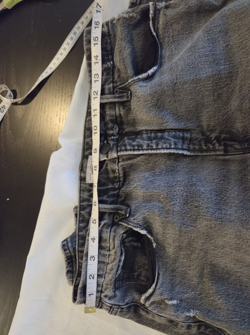 Good American High Rise Distressed Acid Wash Skinny Jeans Faded Black -10 / 30 - Picture 8 of 16